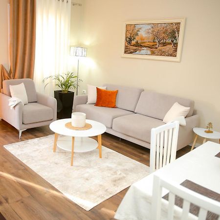 Apartamento Casa Di Besarb Shkodër Exterior foto